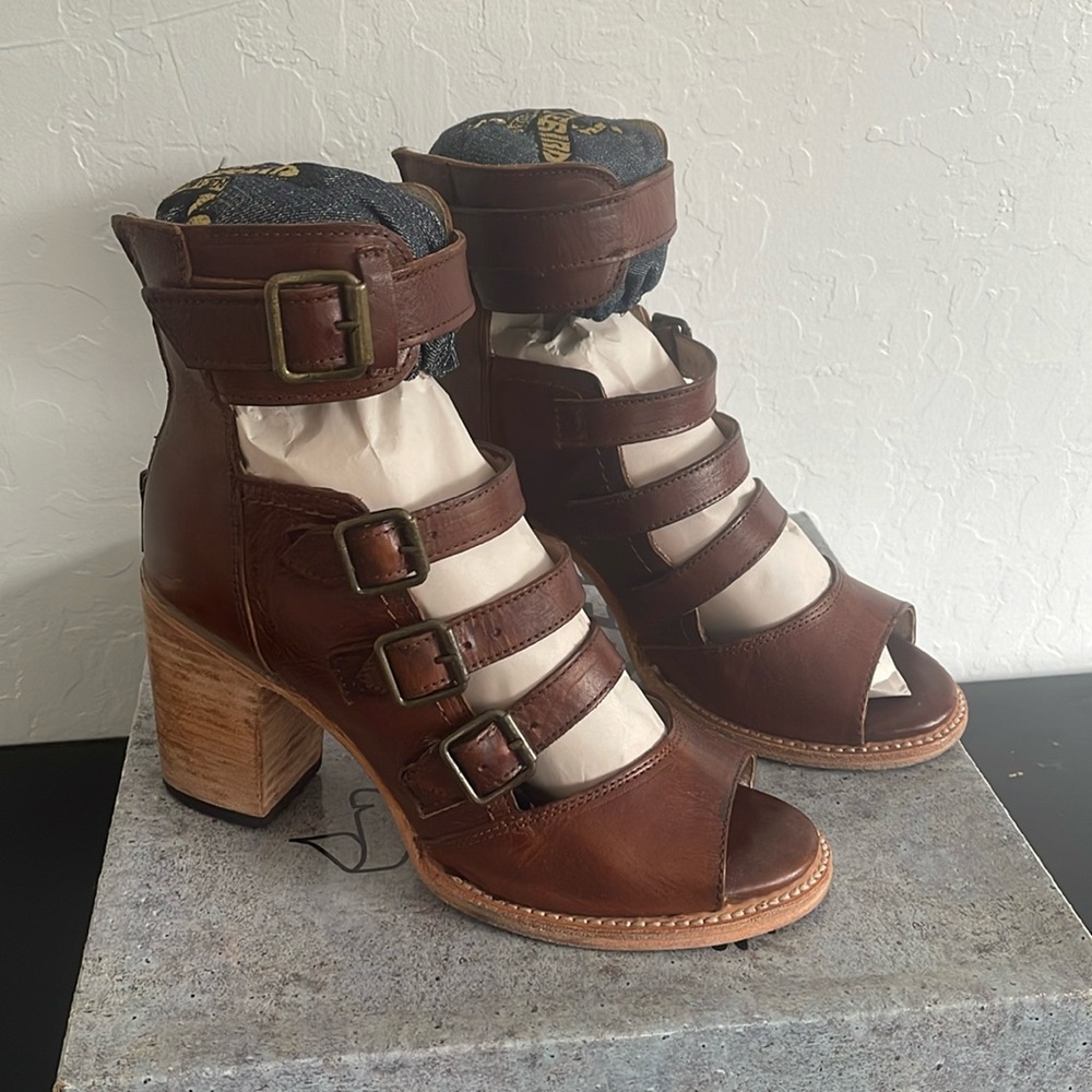Freebird Bianca Cognac sz10